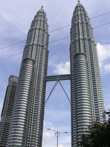 petronas_tower1.jpg